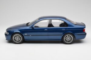 BMW M5 E39 Avus Niebieski Otto 1:12 G073 Żywica — zdjęcie 3 z 6