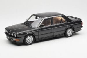 BMW M535i E28 Diamond Czarny AUTOart 1:18 75162 Metal