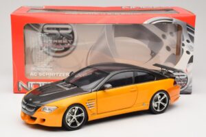 BMW M6 E63 AC Schnitzer Tension Yellow & Black Norev 1:18 183550 Metal — zdjęcie 8 z 8