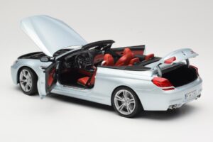 BMW M6 F12 Kabriolet Silverstone Silver Paragon 1:18 8043225656 Metal — zdjęcie 5 z 8