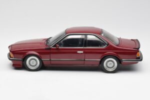 BMW M635 CSi E24 Karmin Czerwony AUTOart 1:18 70528 Metal — zdjęcie 4 z 8