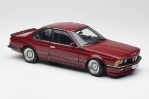 BMW M635 CSi E24 Karmin Czerwony AUTOart 1:18 70528 Metal — zdjęcie 6 z 8