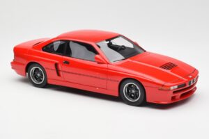BMW M8 E31 Prototype Czerwony Schuco 1:18 450020900 Metal — zdjęcie 4 z 6