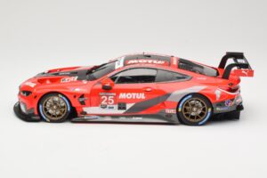 BMW M8 GTE RLL Racing #25 C. De Phillippi / B. Spengler Class Winners IMSA GP Road Atlanta 2020 Minichamps 1:18 155202995 Met — zdjęcie 3 z 6