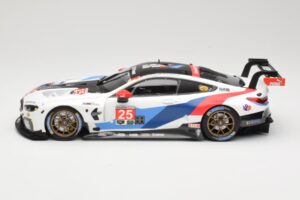 BMW M8 GTE Team RLL C. De Phillippi / B. Auberlen 2nd in Class 12 Hours of Sebring 2018 Minichamps 1:18 155182925 Metal — zdjęcie 3 z 6