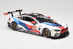 BMW M8 GTE Team RLL C. De Phillippi / B. Auberlen 2nd in Class 12 Hours of Sebring 2018 Minichamps 1:18 155182925 Metal — zdjęcie 4 z 6