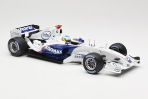 BMW Sauber F1.06 #16 N. Heidfeld Launch Version 2006 Minichamps 1:18 80430413183 Metal — zdjęcie 4 z 6
