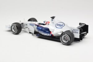 BMW Sauber F1.07 #10 R. Kubica Launch Version 2007 Minichamps 1:18 80430426995 Metal — zdjęcie 5 z 7