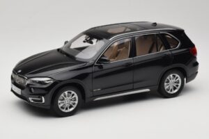 BMW X5 E70 Sapphire Black Paragon 1:18 PA-97071 Metal