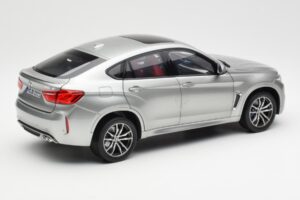 BMW X6 M F86 Donington Szary Metaliczny Norev 1:18 80432364886 Metal — zdjęcie 3 z 8
