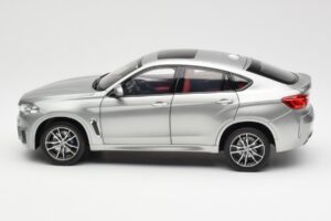 BMW X6 M F86 Donington Szary Metaliczny Norev 1:18 80432364886 Metal — zdjęcie 4 z 8
