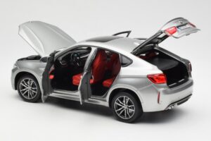 BMW X6 M F86 Donington Szary Metaliczny Norev 1:18 80432364886 Metal — zdjęcie 5 z 8