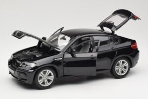 BMW X6 M E71 Czarny Bburago 1:18 18-12081 Metal — zdjęcie 2 z 8