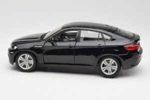 BMW X6 M E71 Czarny Bburago 1:18 18-12081 Metal — zdjęcie 4 z 8