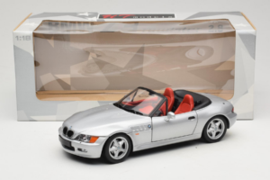 BMW Z3 Kabriolet Srebrny UT Models 1:18 20402 Metal — zdjęcie 8 z 8