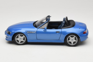 BMW Z3 M Roadster Niebieski Edycja Dealerska UT Models 1:18 80439422939 Metal — zdjęcie 4 z 8