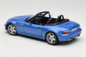 BMW Z3 M Roadster Niebieski Edycja Dealerska UT Models 1:18 80439422939 Metal — zdjęcie 7 z 8