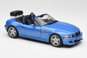 BMW Z3 M Roadster Z Bagażnikiem Niebieski Metaliczny UT Models 1:18 20416 Metal — zdjęcie 6 z 8