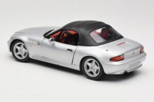 BMW Z3 Roadster 1.8 Srebrny UT Models 1:18 20404 Metal — zdjęcie 7 z 8