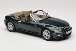 BMW Z3 Roadster 2.8 Ciemnozielony Edycja Dealerska UT Models 1:18 80439411713 Metal — zdjęcie 6 z 8