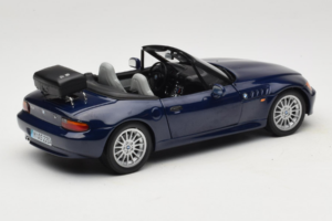 BMW Z3 Roadster Niebieski Edycja Dealerska UT Models 1:18 80439422186 Metal — zdjęcie 3 z 8