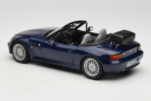 BMW Z3 Roadster Niebieski Edycja Dealerska UT Models 1:18 80439422186 Metal — zdjęcie 7 z 8