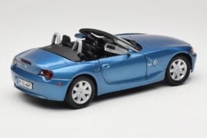 BMW Z4 E85 Niebieski Metallic Motormax 1:18 73144 Metal — zdjęcie 3 z 8