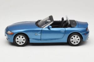 BMW Z4 E85 Niebieski Metallic Motormax 1:18 73144 Metal — zdjęcie 4 z 8