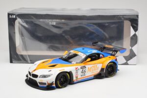 BMW Z4 E89 GT3 #46 Mills Racing M. Wittmer / A. Mills Pirelli World Challenge Sprint X-Series 2016 Minichamps 1:18 151162346  — zdjęcie 6 z 6