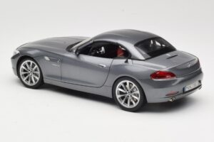 BMW Z4 E89 sDrive 35i Space Grey Metallic Kyosho 1:18 80432147085 Metal — zdjęcie 7 z 8