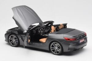 BMW Z4 G29 Szary Metallic Norev 1:18 183270 Metal — zdjęcie 5 z 8