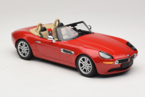 BMW Z8 Czerwony Minichamps 1:18 155024230 Metal — zdjęcie 4 z 6