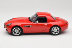 BMW Z8 Czerwony Kyosho 1:18 80439411730 Metal — zdjęcie 5 z 9