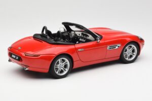 BMW Z8 E52 Czerwony AUTOart 1:18 70513 Metal — zdjęcie 3 z 8