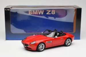 BMW Z8 E52 Czerwony AUTOart 1:18 70513 Metal — zdjęcie 8 z 8