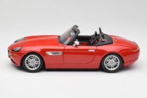 BMW Z8 E52 Czerwony Metaliczny Bburago 1:18 18-12032 Metal — zdjęcie 4 z 8