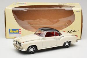 Borgward Isabella Coupe Biały Revell 1:18 8859 Metal — zdjęcie 8 z 8