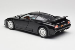 Bugatti EB110 Czarny Bburago 1:18 3055 Metal — zdjęcie 7 z 8