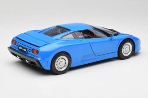 Bugatti EB110 GT Niebieski Anson 1:18 30303-W Metal — zdjęcie 3 z 8