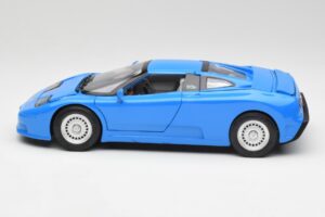 Bugatti EB110 GT Niebieski Anson 1:18 30303-W Metal — zdjęcie 4 z 8