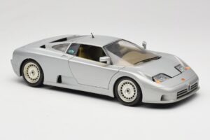 Bugatti EB110 Srebrny Bburago 1:18 3035-S Metal — zdjęcie 6 z 8