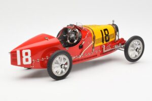 Bugatti T35 National Colors Spain CMC 1:18 M-100-B-016 Metal — zdjęcie 2 z 6