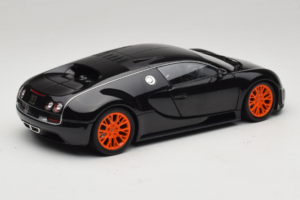 Bugatti Veyron Super Sport Black Metallic Minichamps 1:18 100110842 Metal — zdjęcie 3 z 8