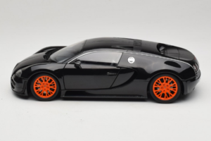 Bugatti Veyron Super Sport Black Metallic Minichamps 1:18 100110842 Metal — zdjęcie 4 z 8