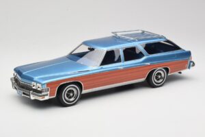 Buick Estate Wagon Light Blue Metallic BoS Models 1:18 BOS417 Żywica