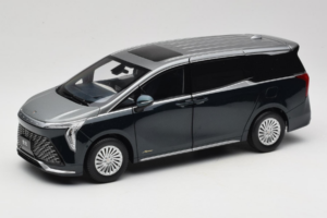 Buick MPV Brązowy OEM 1:18 GI-20220753 Metal