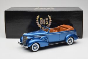Buick Roadmaster 80-C Four Door Phaeton Blue Metallic BoS Models 1:18 BOS372 Żywica — zdjęcie 6 z 6