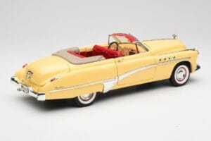 Buick Roadmaster Chrome Yellow Motormax 1:18 23124646-M17 Metal — zdjęcie 3 z 8