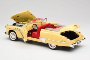 Buick Roadmaster Chrome Yellow Motormax 1:18 23124646-M17 Metal — zdjęcie 5 z 8