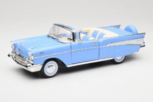 Chevrolet Bel Air Kabriolet Niebieski Road Signature 1:18 55/1/0863 Metal